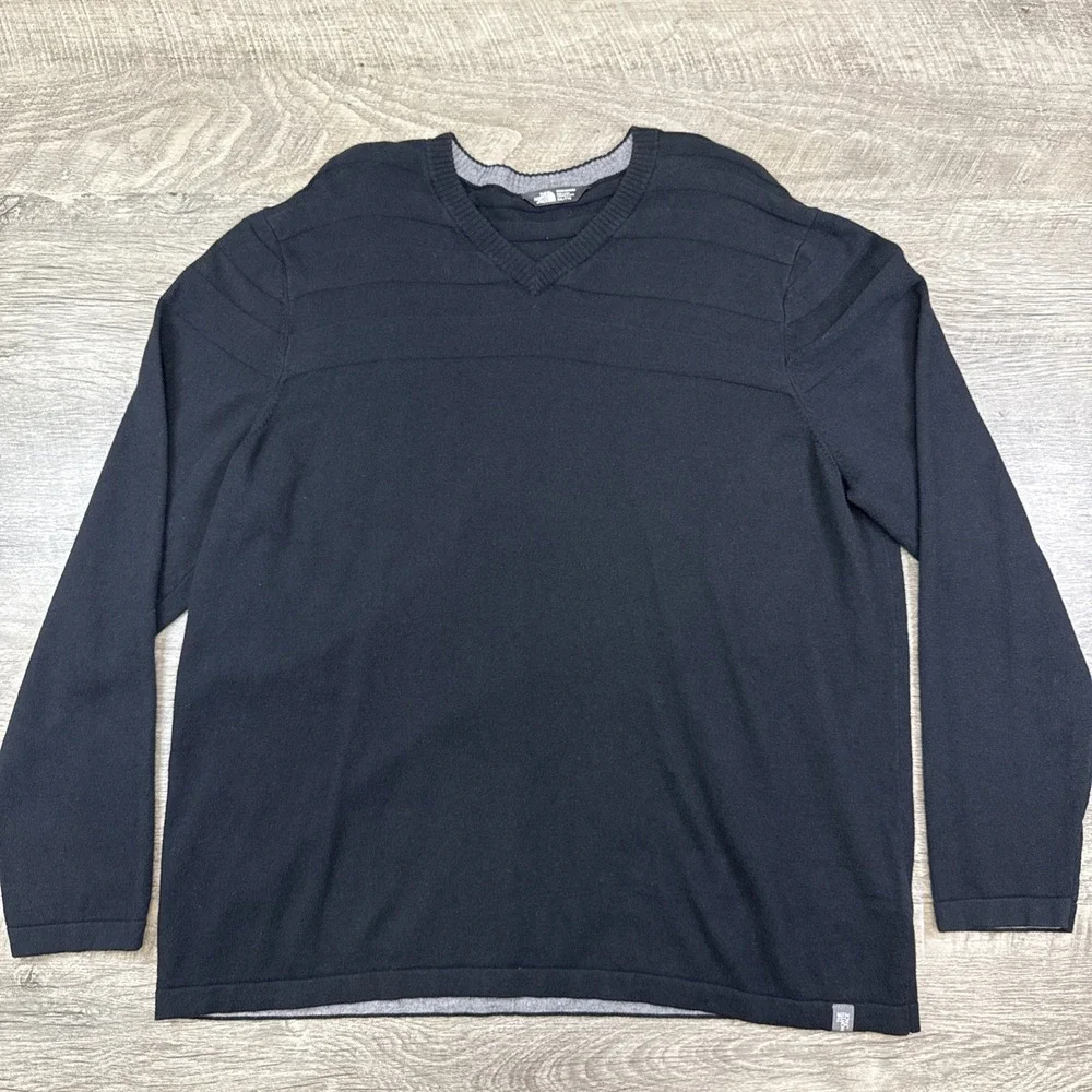 The North Face‎ wool blend sweater men's XXL black v-neck long sleeve casual